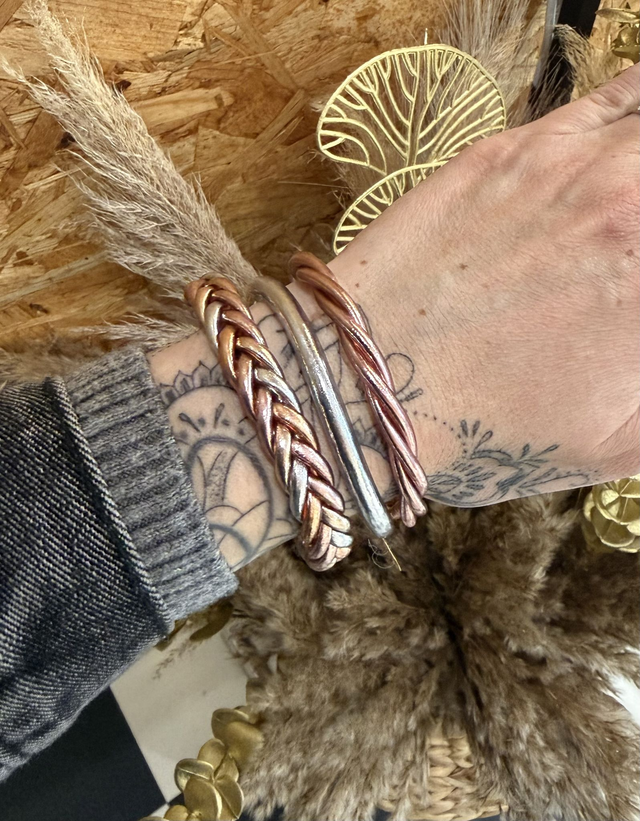 Lot de 3 Joncs tibétains couleur argentée &amp; rose - 3 tailles au choix