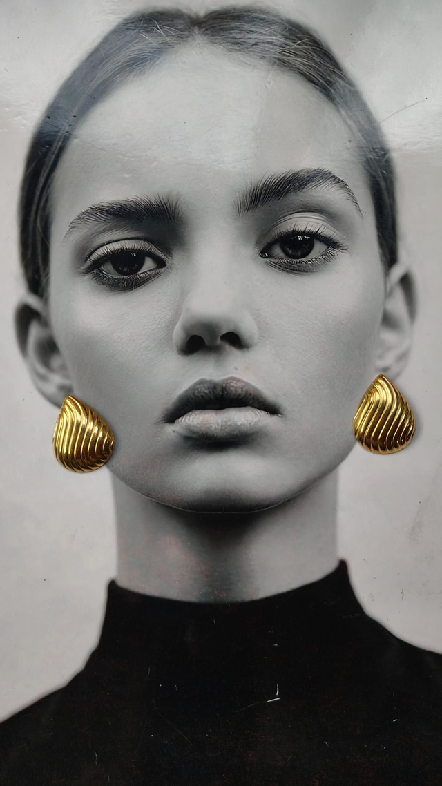 Orecchini bottone a goccia 