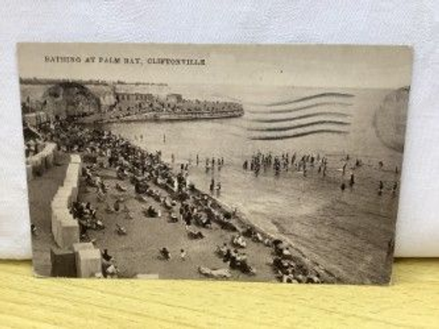 Cliftonville, Bathing at Palm Bay, Kent, Posted 1922 unbranded postcard. Our Ref No R29 