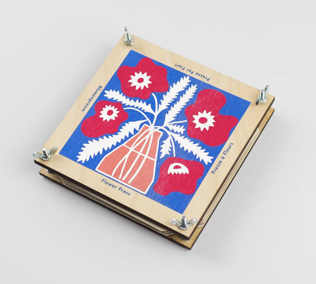 Studio Wald poppy flower press