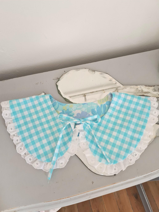 Col amovible et réversible en tissus upcyclés