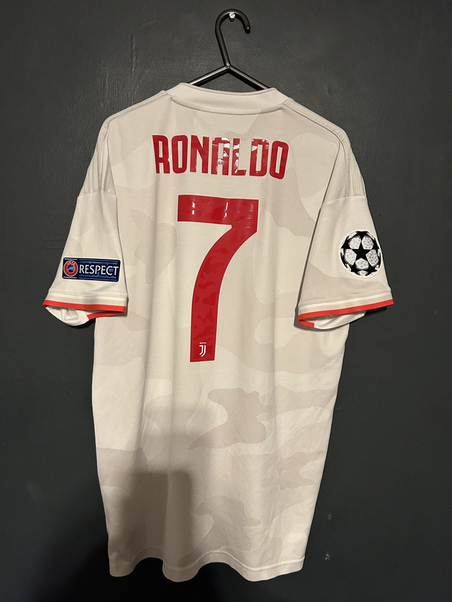 (M) Juventus 2019-20 Away / RONALDO 7
