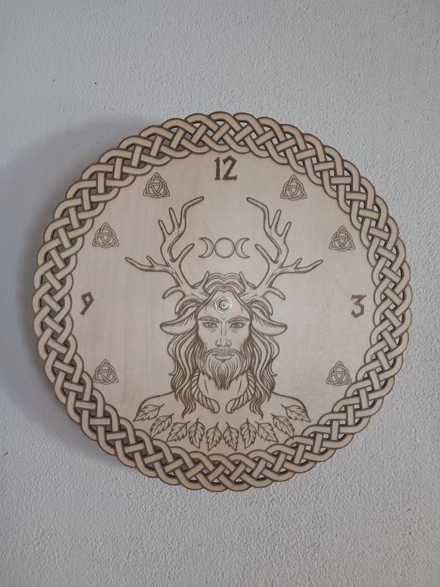Horloge Cernunnos
