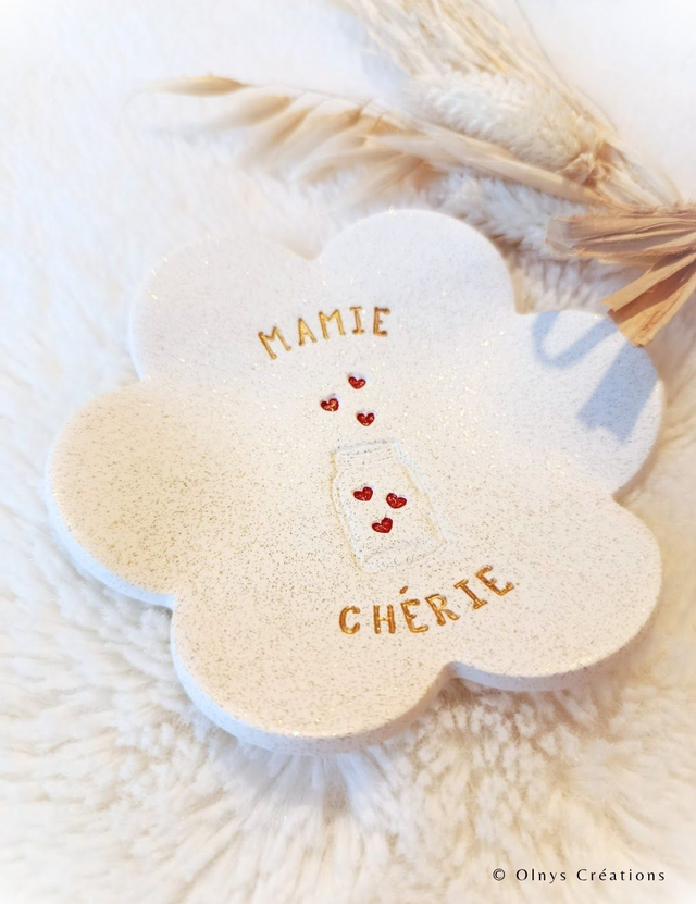 Coupelle à bijoux en argile Mamie chérie