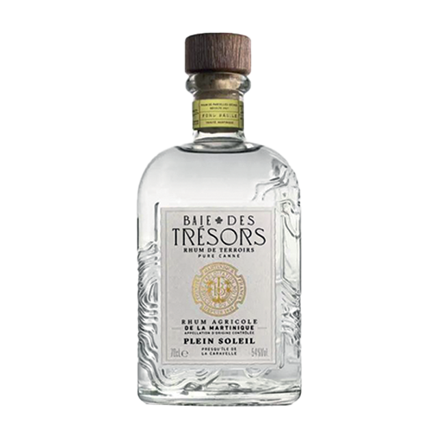 Baie des tresors pleins soleil