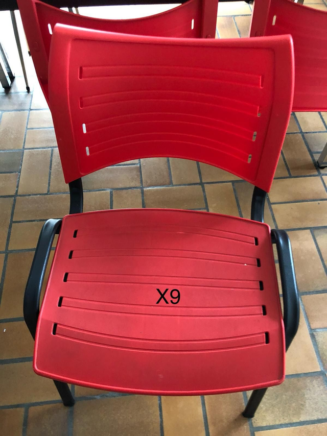 Chaises rouge
