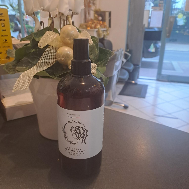 Le spray texturisant à la canne à sucre