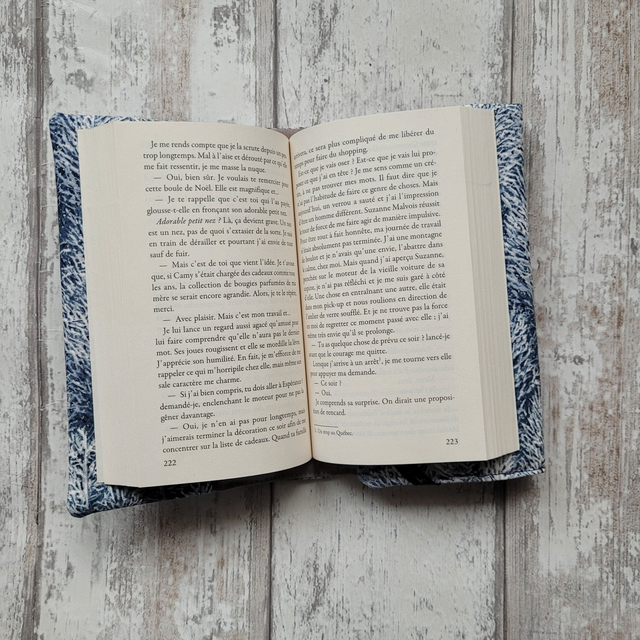 Protège livre amovible S - Sapin sous la neige