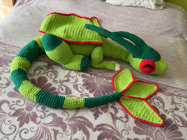 Flygon GIGANTE (aprox 2m)