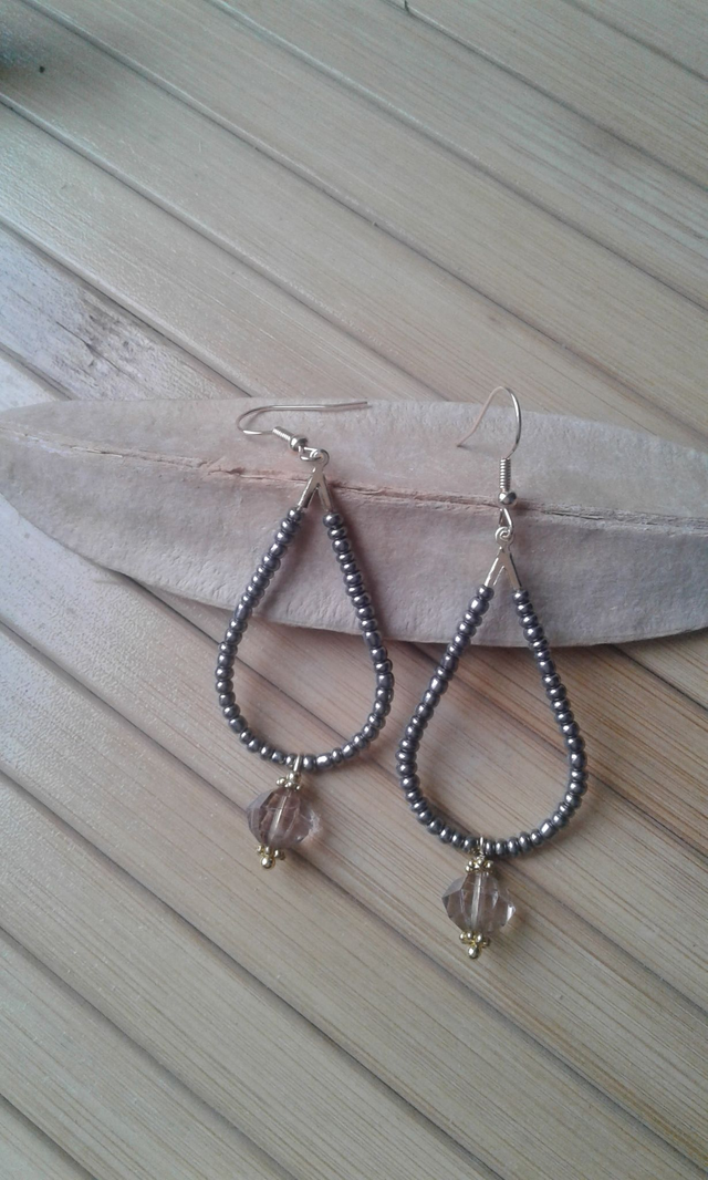 Boucles d&#039;oreilles fantaisies