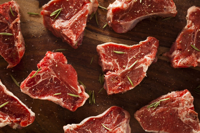 Lamb Chops (£20.90 per kg)