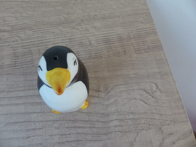 Vintage 1970 Carlton England - Poivrière Pingouin Céramique - Décoration Table Cuisine Unique, Idée Cadeau Originale - Poivrière Collector