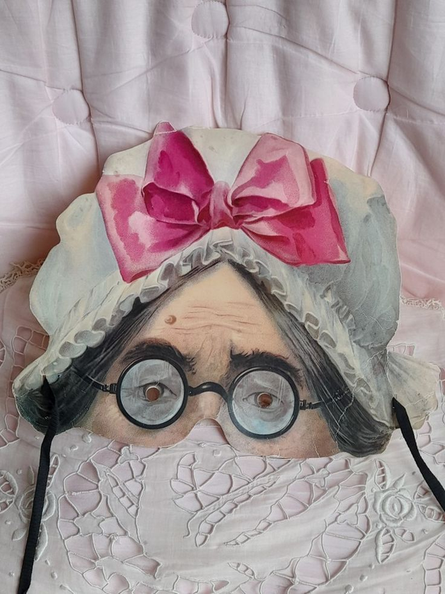 Masque ancien chromolithographie victorienne