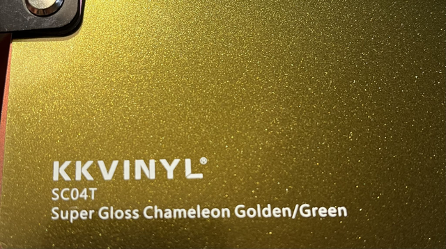 Super Gloss Chameleon Golden/Green SC04T