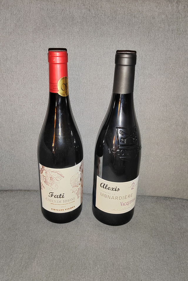 Gravure étiquette bouteille de vin