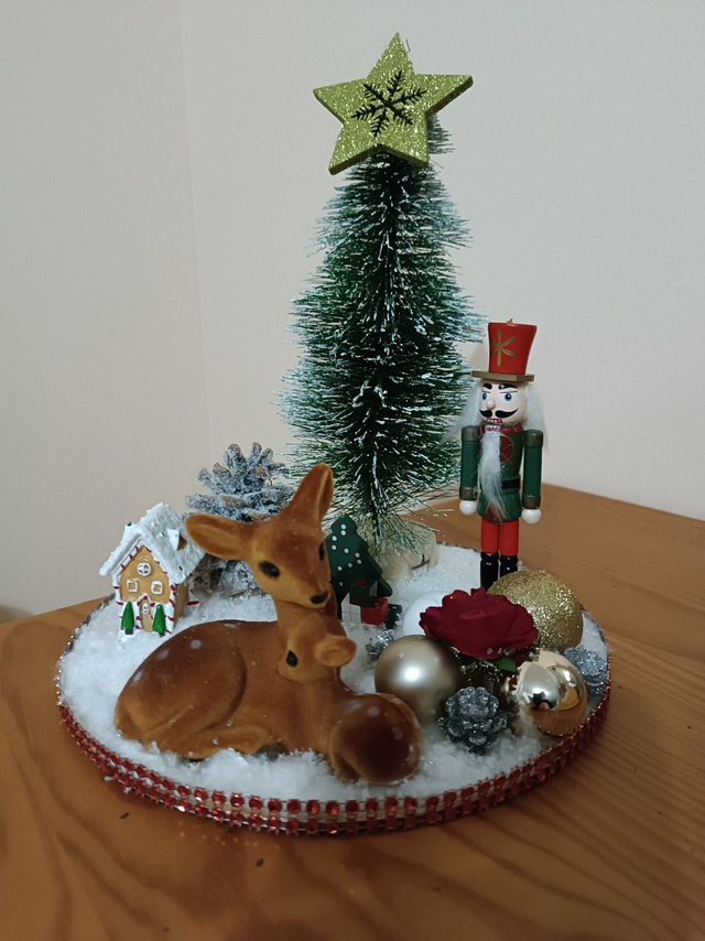 870-14 Plateau daim et son bébé