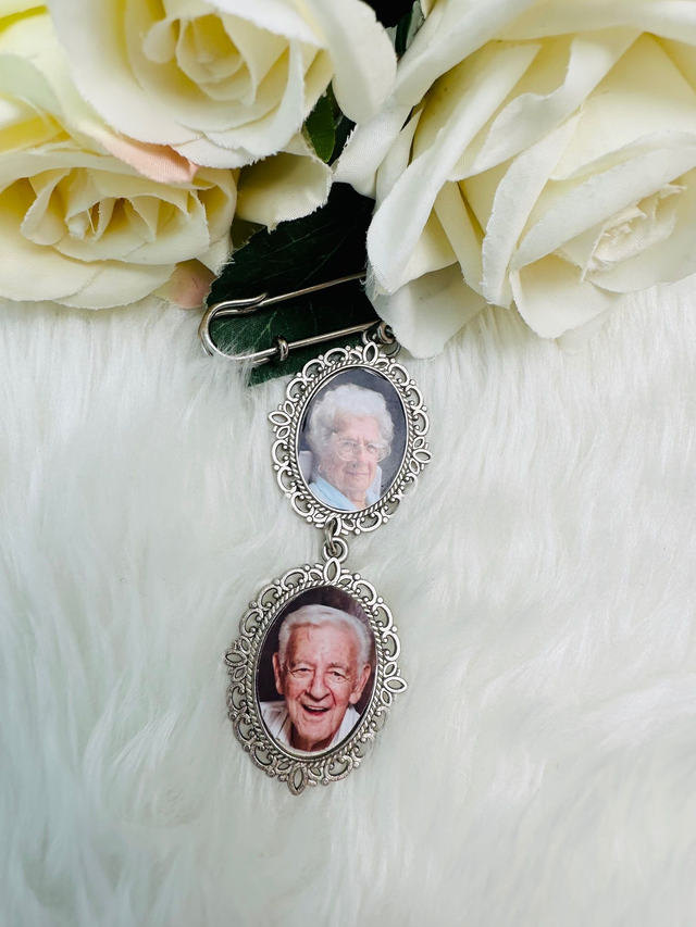 Double photo Memorial Bridal bouquet photo charm