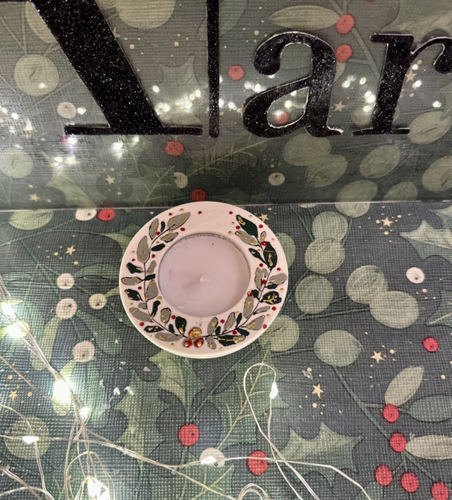 BOTANICAL TEALIGHT HOLDER