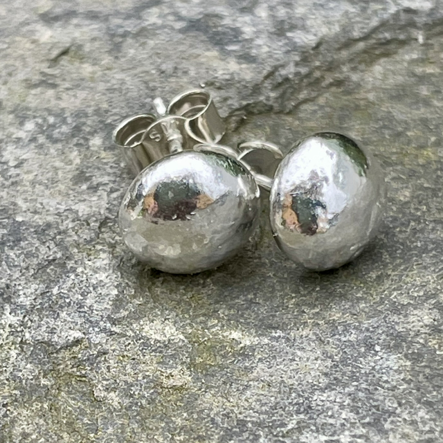 Pebbles Stud Earrings 
