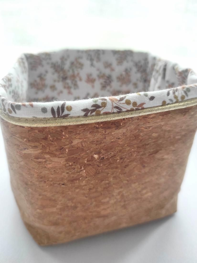 Panier à coton en liège