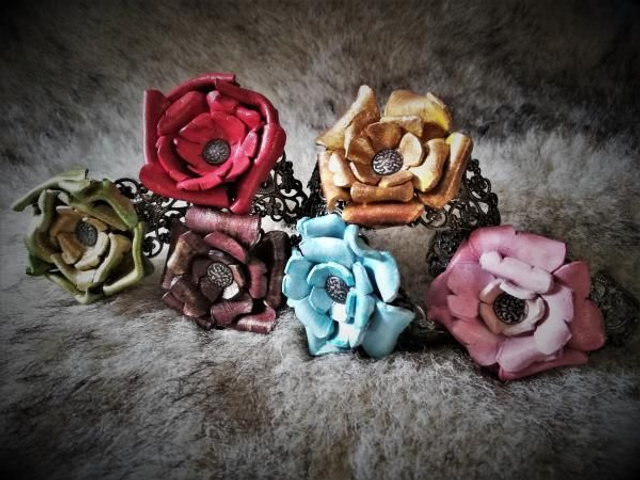 Bracelets avec Rose moulée