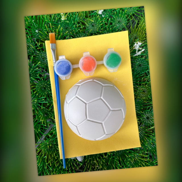 Football Theme - Sports Theme - Party Bag Filler - Kids Activity - Painting kit - Birthday Activity 