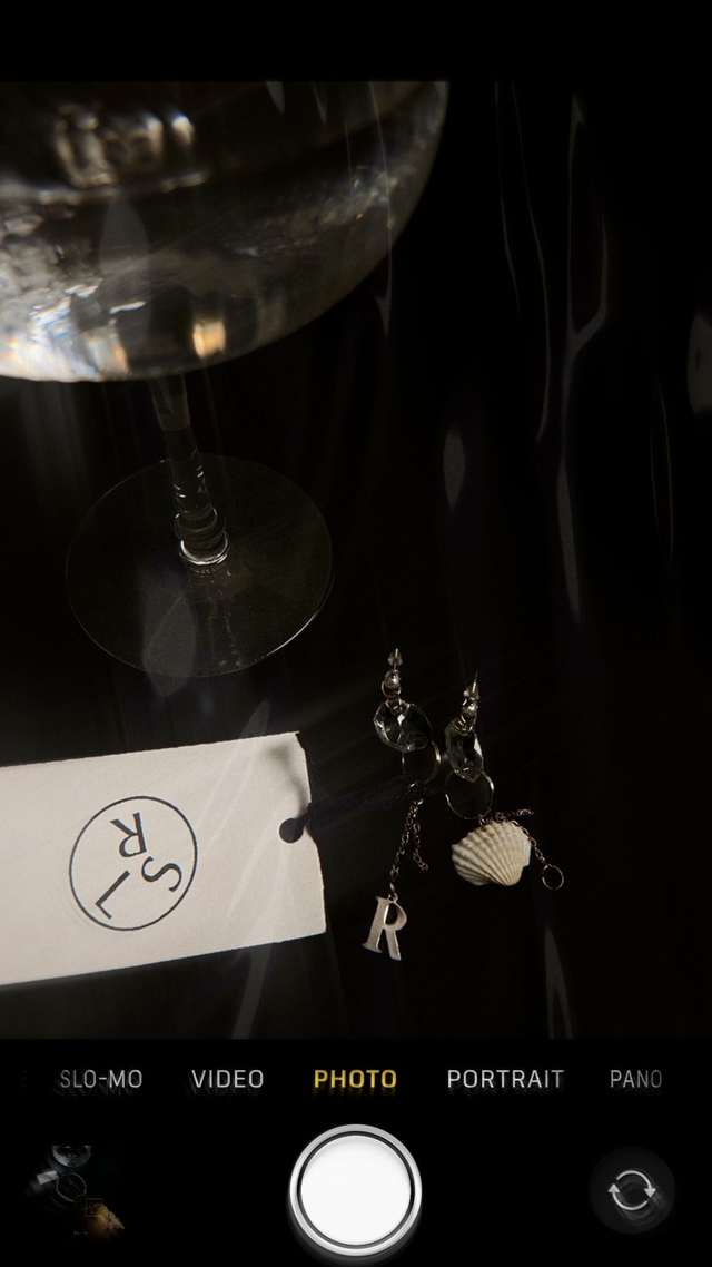 Boucles Asymétriques - Paul(e) Blanc