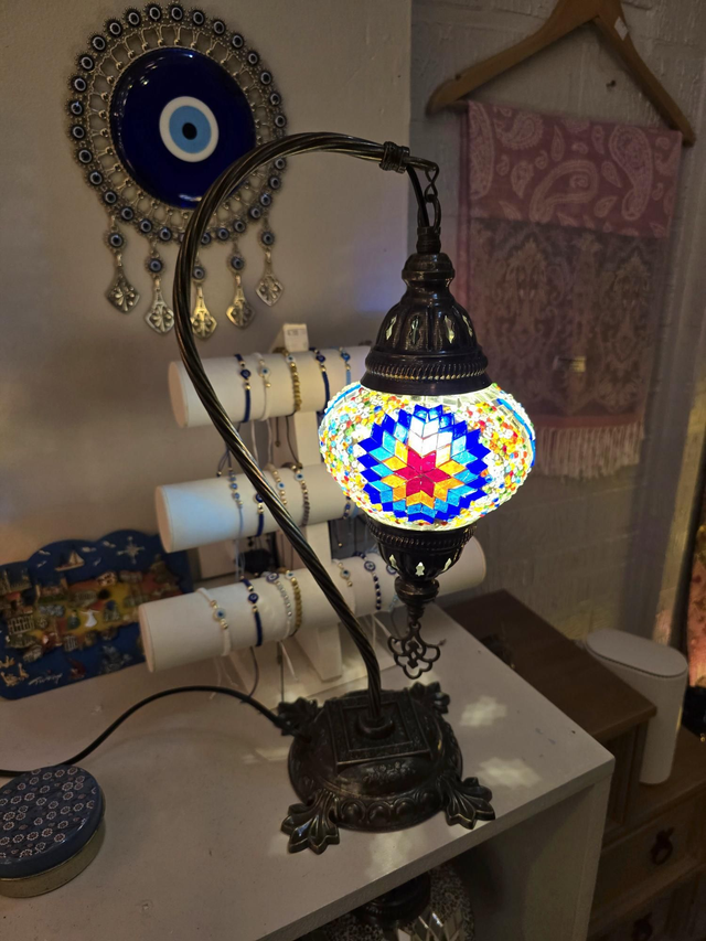 Medium Mosaic Swanneck Table Lamp