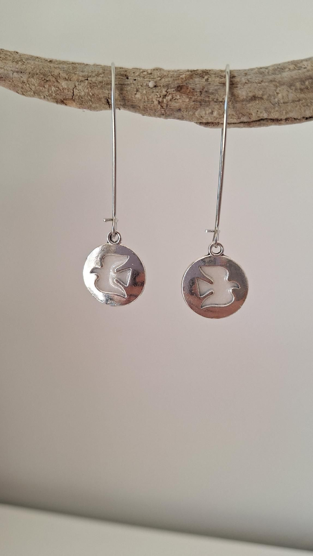 Boucles oreilles hirondelles blanches