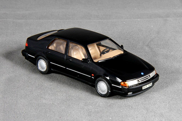 Saab 9000 CS #132 (1992) Somerville 1:43