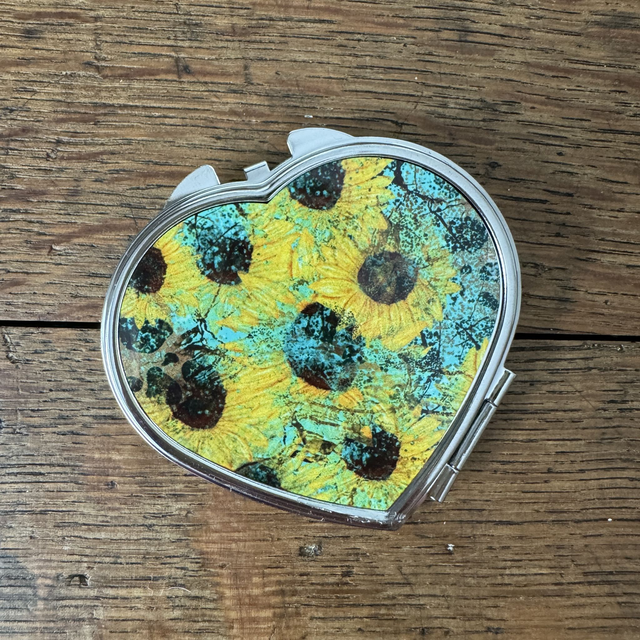 Heart Compact Mirrors