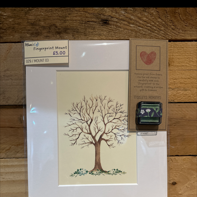 Fingerprint Tree Mount 