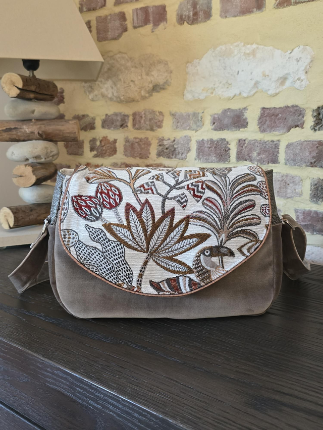 Sac à main en velours ras