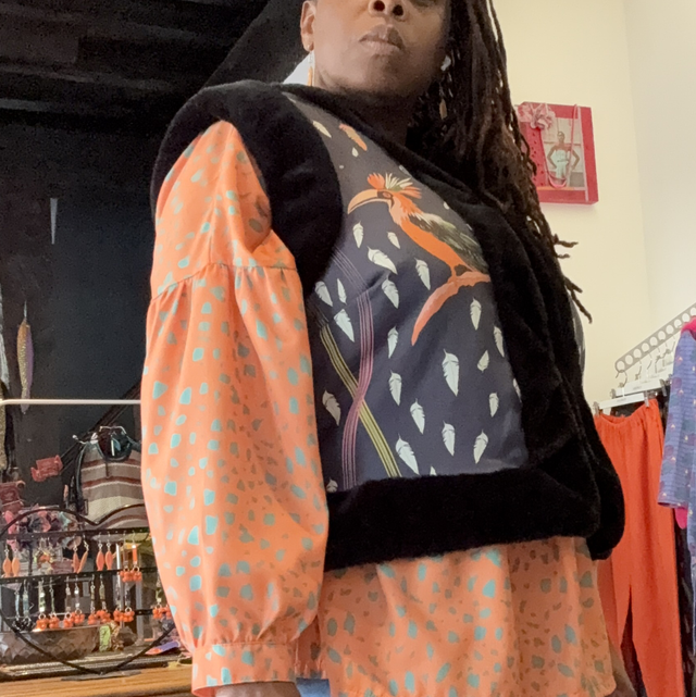 Veste Natalie sans manches et réversible imprimé Hornbill nuit