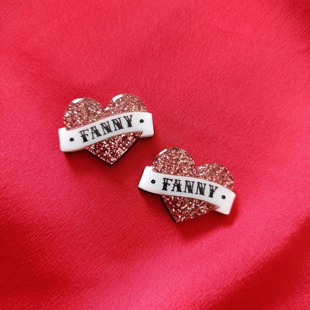 Fanny acrylic glitter earrings 