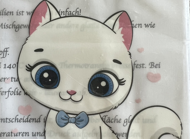 Sweet white Cat  13x12cm  