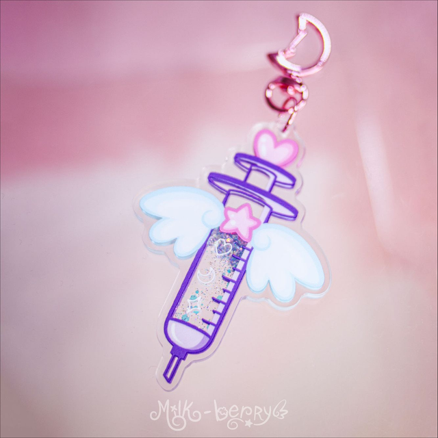 Porte-clé Shaker à paillettes Seringue ailée yamikawaii