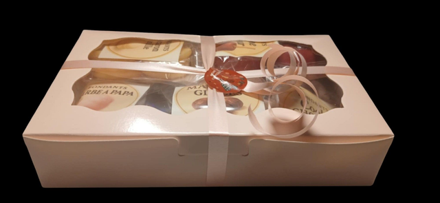 Boîte Cadeau Fondants de Noël Rose