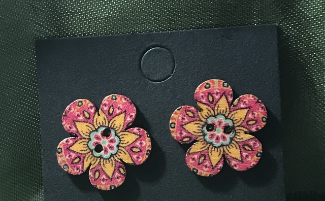 Wood Stud Earrings - WSE01