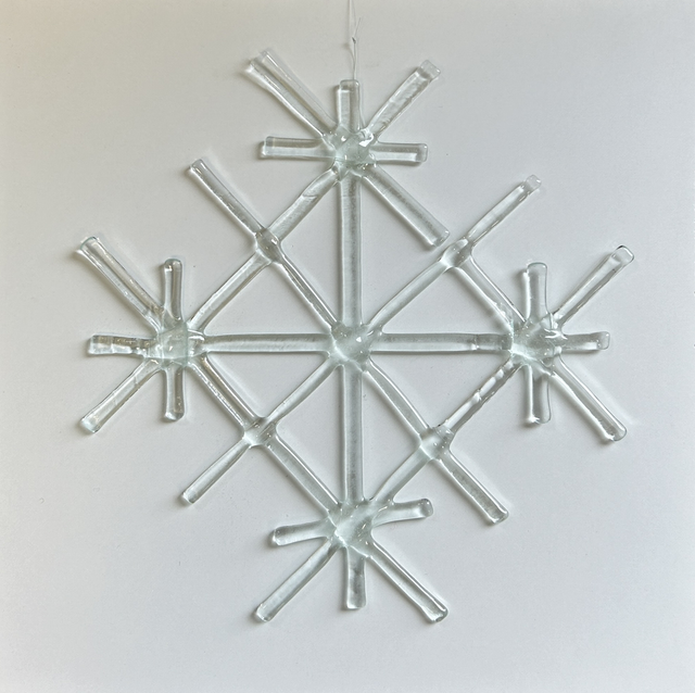 8 : Flocon 16 cm de diamètre 