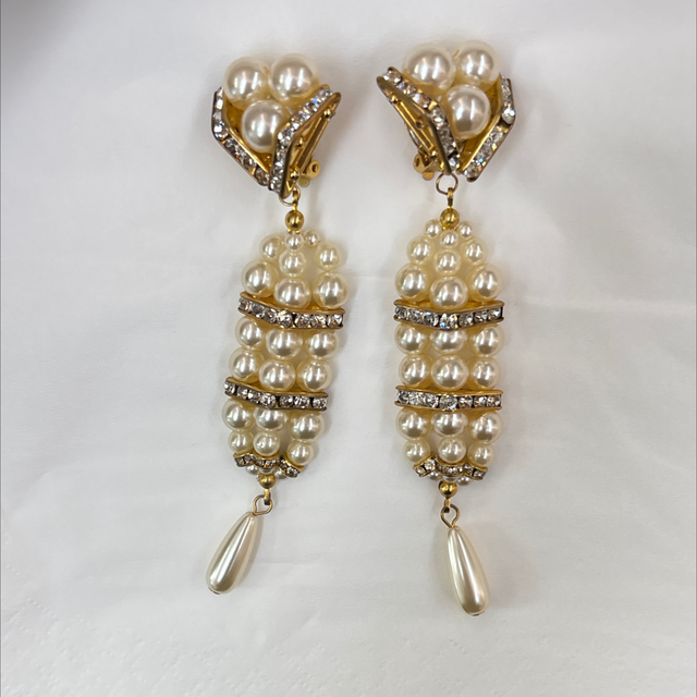 Ohrclips Bühnenschmuck Chanel Stil Perlen Strass