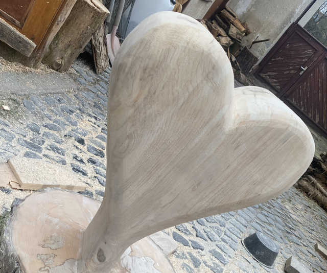 Herz aus Eiche 35cm