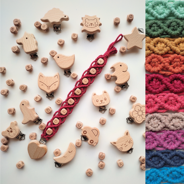 Attache-tétine personnalisé