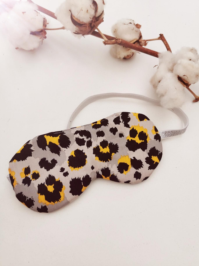 Masque de nuit léopard jaune
