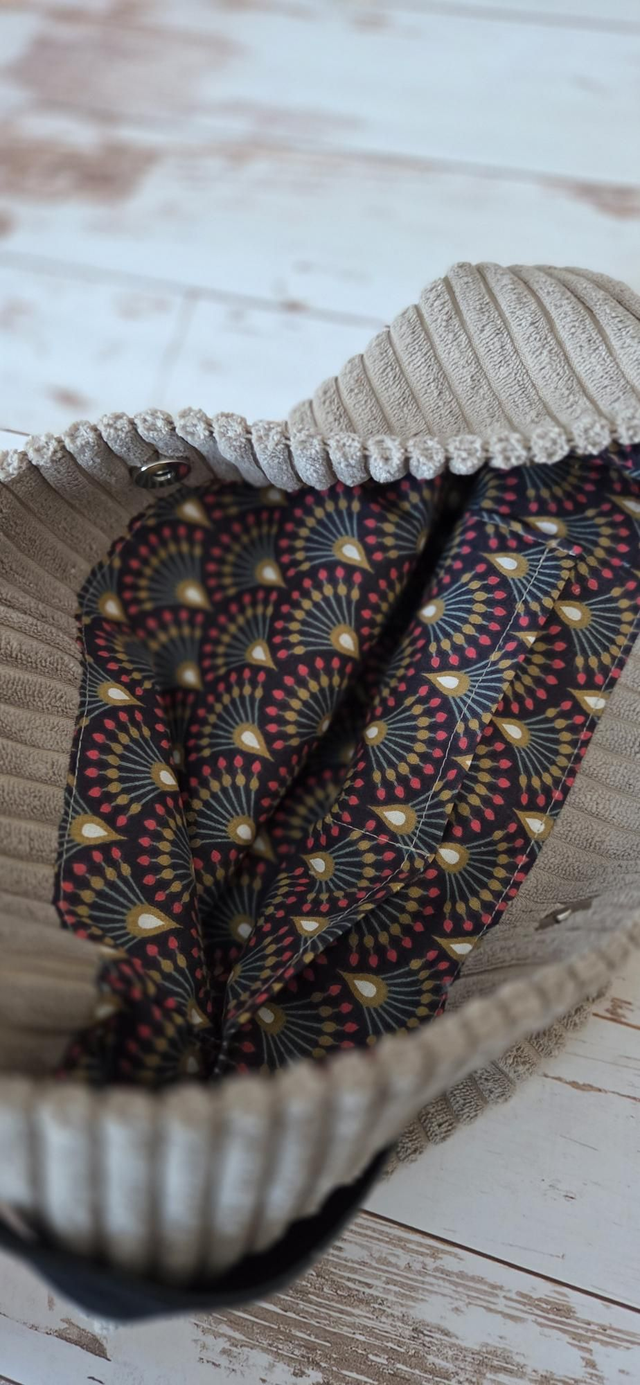 Sac à main porté épaule velours beige