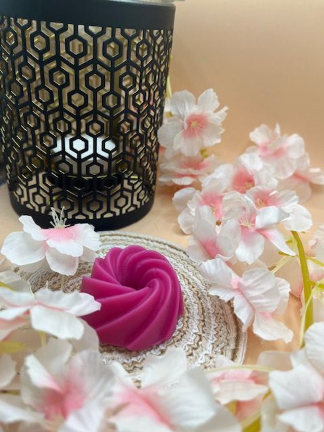 Fondant parfumé Fleur de sakura - 18 grammes