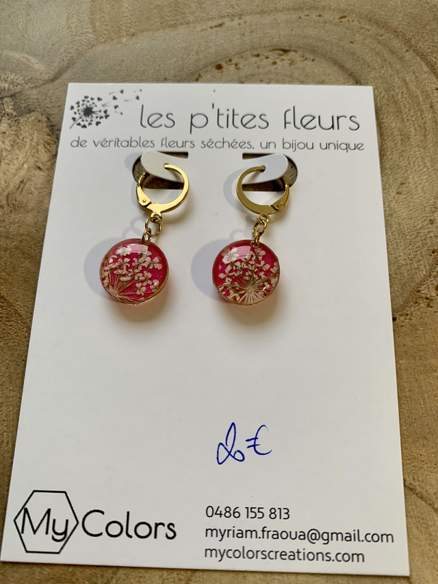 Roses : boucles d'oreilles dormeuses