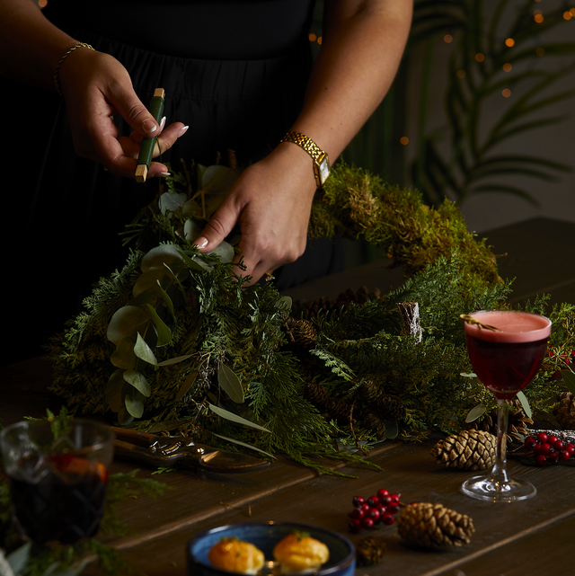 Brooks Festive Wreath Making (Thursday 27th November)