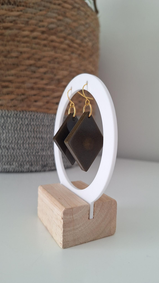 Boucles d'oreilles losanges marrons 