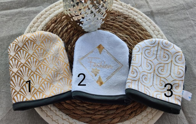 Gant minky motif doré 